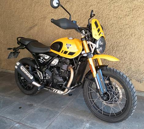 TRIUMPH SCRAMBLER 400 XC TRIUMPH SCRAMBLER 400 XC